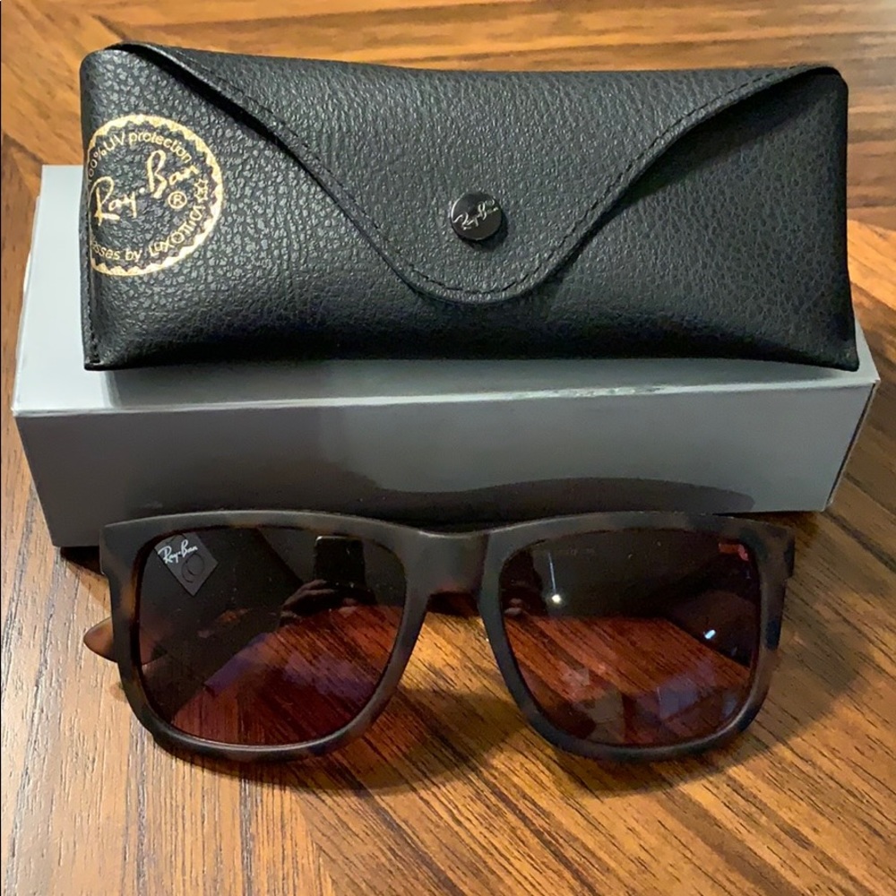 ****Flash Sale     Ray-Ban Justin RB 4165